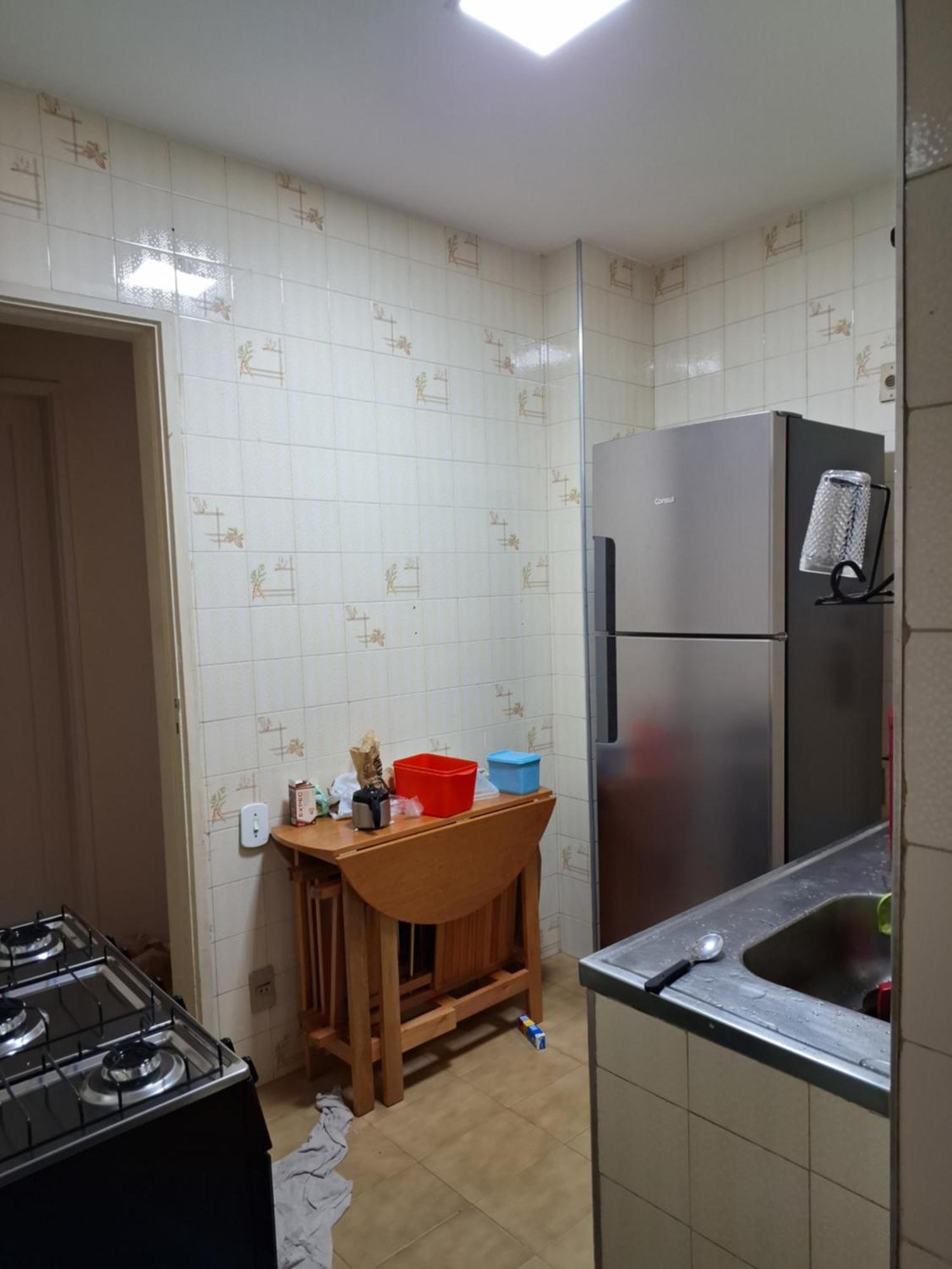 Em Copacabana Na Apartamento *